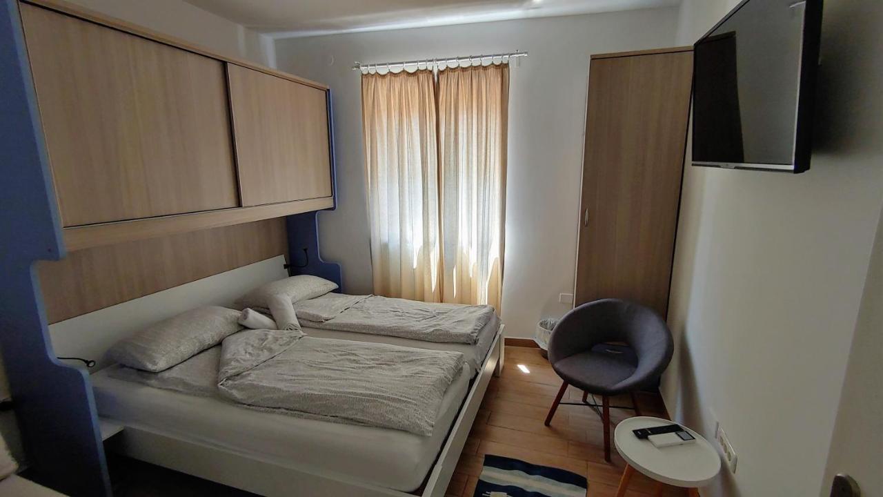B&B Isola Izola Extérieur photo